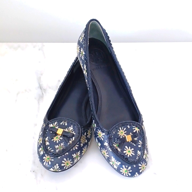 Tory Burch Flat Ballet. Size 6